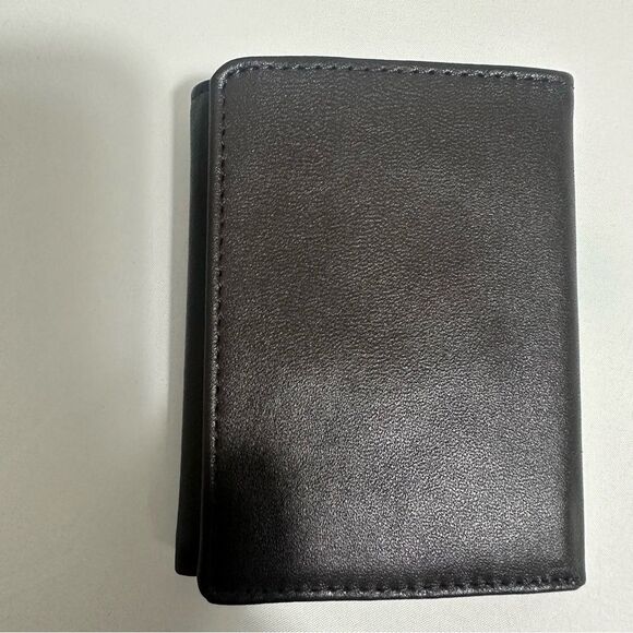 Vintage Perry Ellis Soft Genuine Leather Brown Wallet - Picture 2 of 12